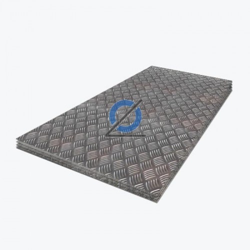 Лист рифленый 2.5x1250x2500 чичевица Ст.3
